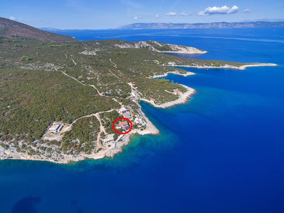 Studio Pokrivenik 10427A Zastražišće Esterno foto