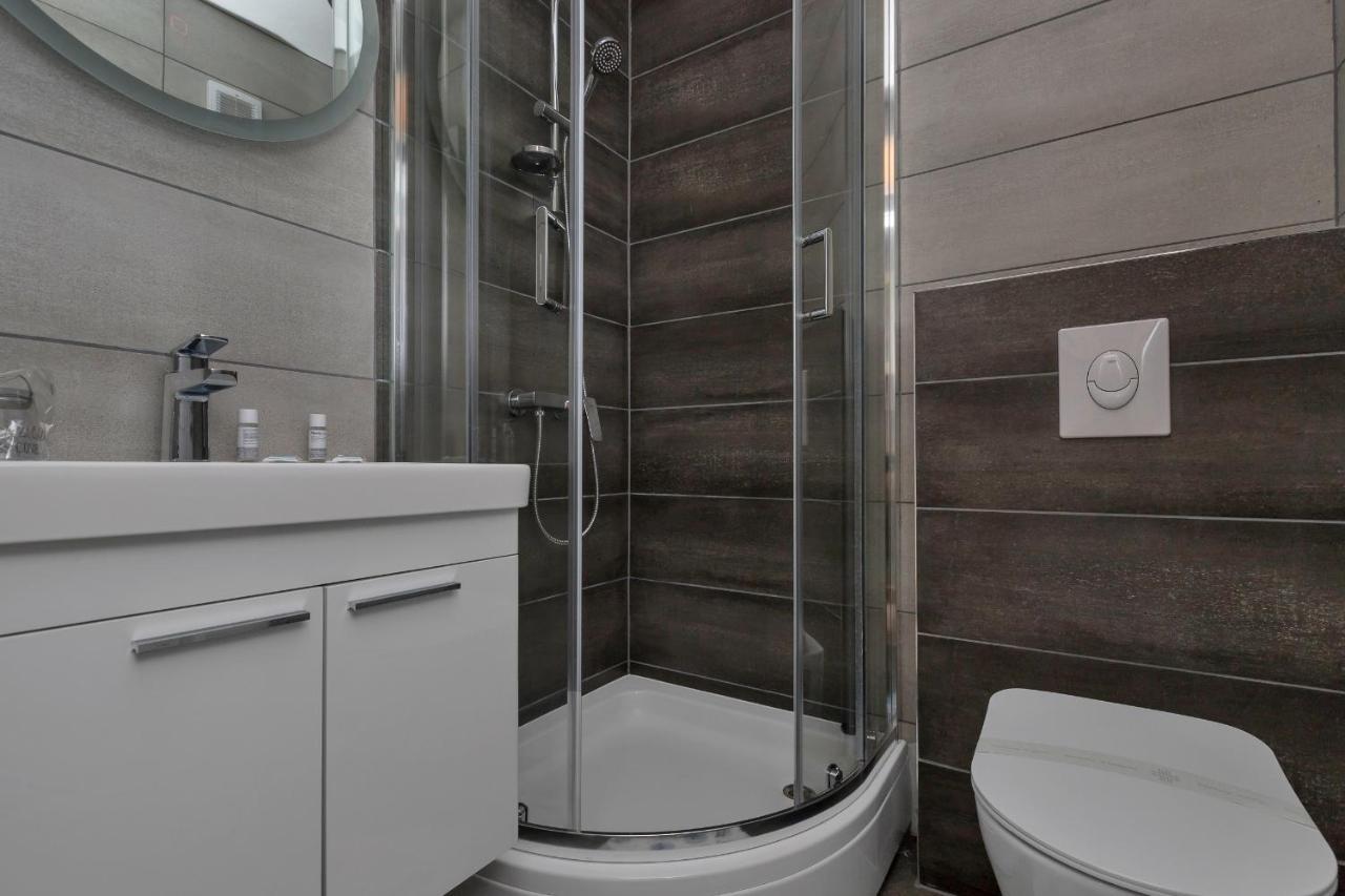 Studio Pokrivenik 10427A Zastražišće Esterno foto